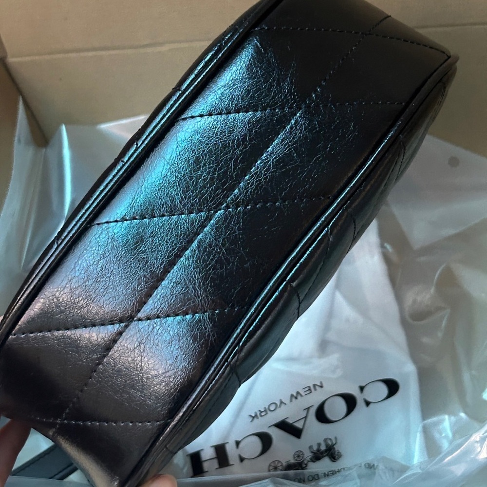 Coach black crescent-shaped underarm bag - Picture 4 of 7